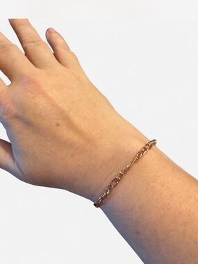 Figaro Chain Bracelet with Lobster Clasp